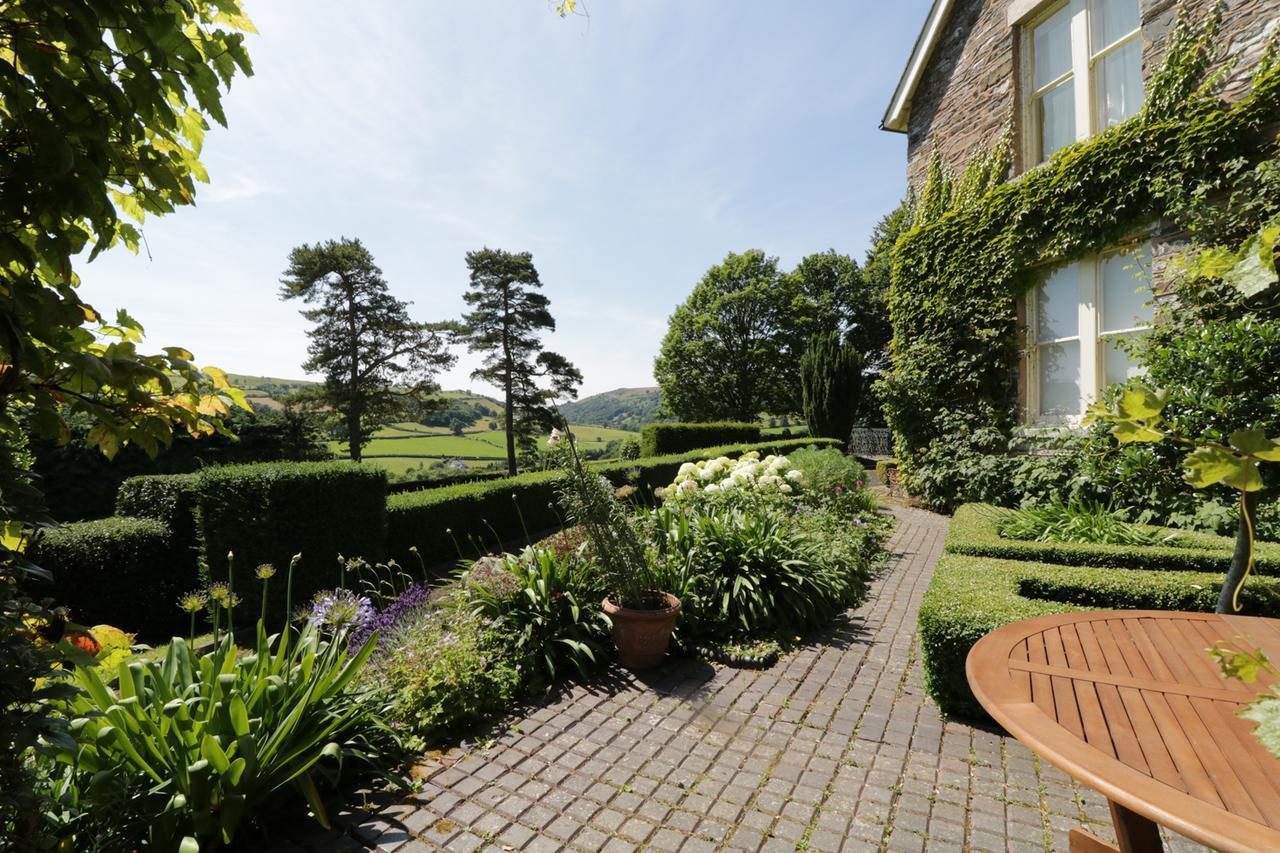 Вілла Aber Clwyd Manor Derwen Екстер'єр фото